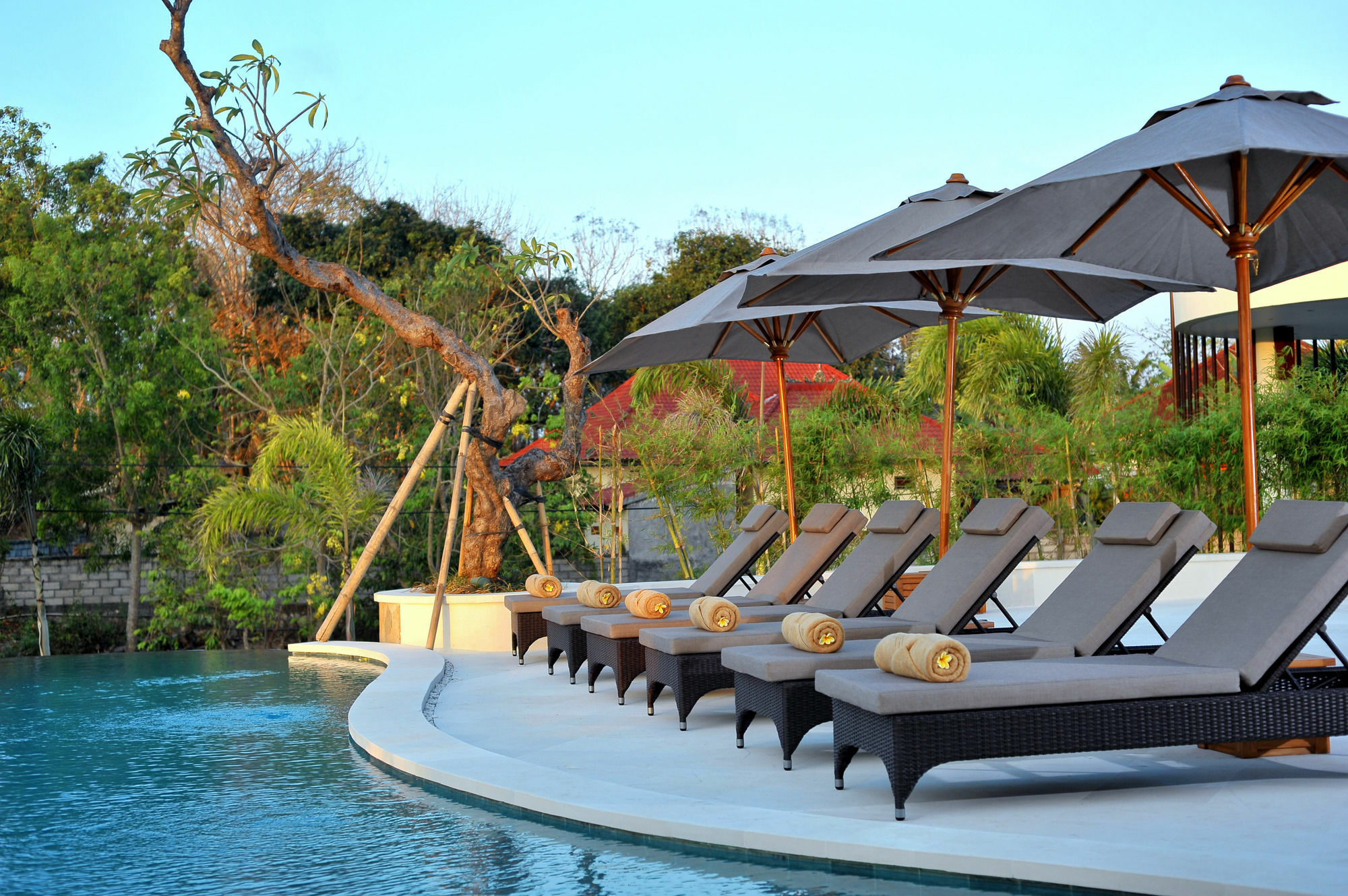 Mahagiri Villas & Spa Dreamland Улувату Екстер'єр фото